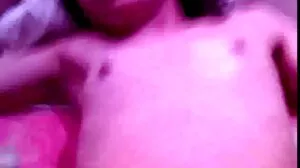 ஒல்லியான டீன் இளஞ்சிவப்பு முடி